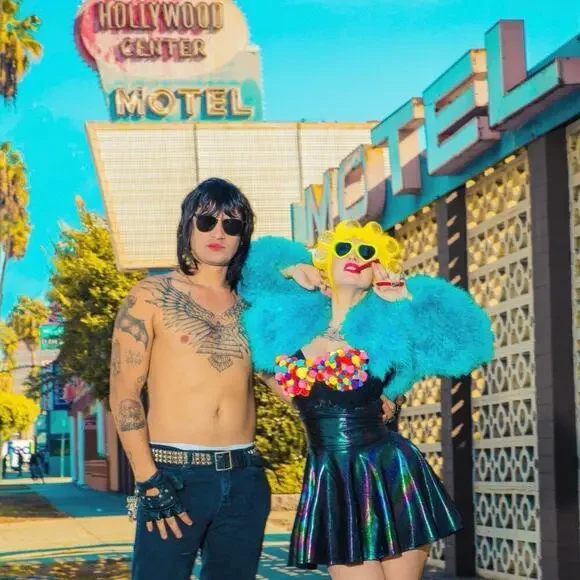 Lot of 4 Skinny Ties Vintage 1960’s Silk Wide Fall Winter Black Green Necktie - Picture 9 of 10